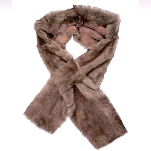 Donna Karan * Fall 2011 Runway Lamb Shearling Stole - Picture 9 of 16